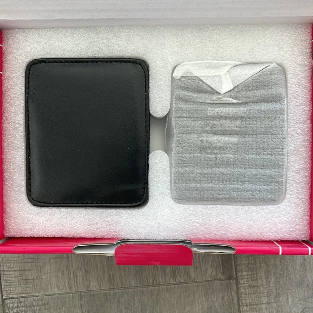 Digital picture frame